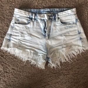 Blank NYC cut off jean short, size 28